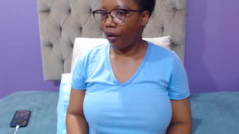 Snapshot of peachassxx chatting on 05/16/26, 06:10 peachy online show from 05/16/26, 06:10