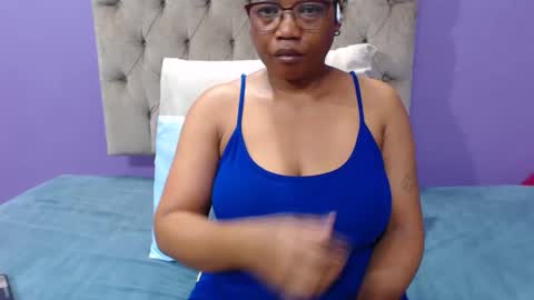 Snapshot of peachassxx chatting on 05/18/26, 05:46 peachy online show from 05/18/26, 05:46