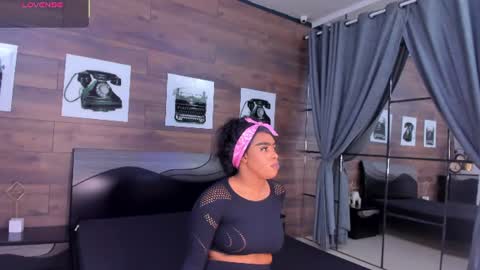 Snapshot of peachbrii chatting on 07/12/26, 12:29 Briana online show from 07/12/26, 12:29