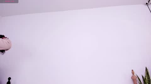Snapshot of peachbrii chatting on 07/17/26, 12:34 Briana online show from 07/17/26, 12:34