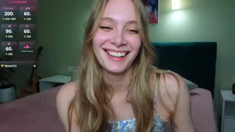 Lexy Peach online show from 09/09/25, 07:35