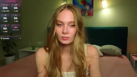 Lexy Peach online show from 09/14/25, 06:29