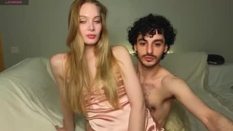 Lexy Peach online show from 10/19/25, 11:00