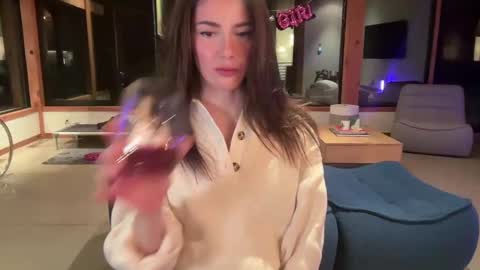 Snapshot of peacheekitty chatting on 01/24/25, 12:52 Effyyyyy online show from 01/24/25, 12:52