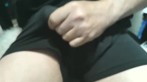 Snapshot of peacheshubby chatting on 06/07/26, 04:22 hard4u online show from 06/07/26, 04:22