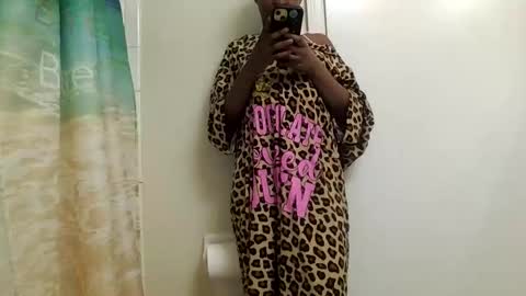 Peach online show from 02/19/26, 05:03