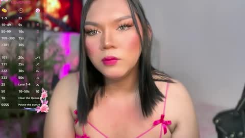 Snapshot of peachy_sparkle chatting on 11/28/25, 06:05 PEACHY online show from 11/28/25, 06:05