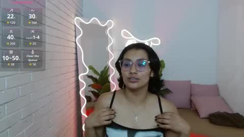 peachy_tay online show from 10/22/25, 02:50