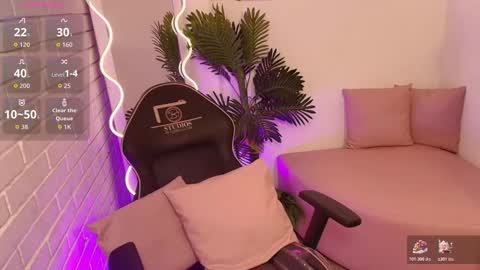 peachy_tay online show from 12/16/25, 11:48