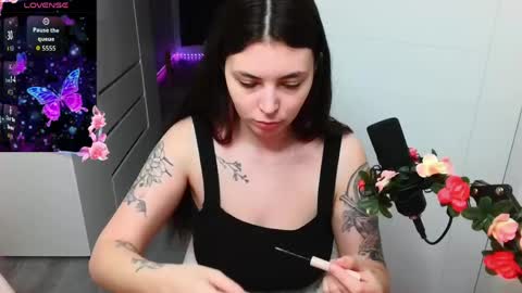 Snapshot of peachybabe__ chatting on 04/08/26, 05:57 Peachy online show from 04/08/26, 05:57