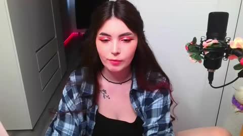 Snapshot of peachybabe__ chatting on 04/27/26, 05:00 Peachy online show from 04/27/26, 05:00