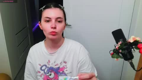 Snapshot of peachybabe__ chatting on 05/10/26, 05:18 Peachy online show from 05/10/26, 05:18