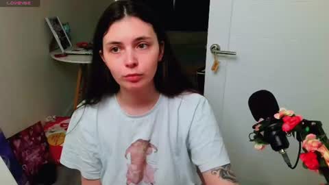 Snapshot of peachybabe__ chatting on 06/12/26, 05:23 Peachy online show from 06/12/26, 05:23
