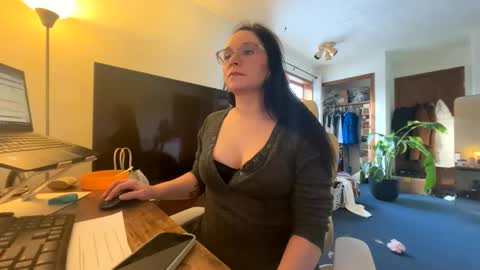 PeachyObsession online show from 02/17/26, 09:32