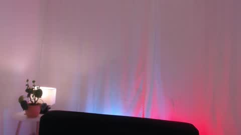 LILLY online show from 02/09/25, 07:49