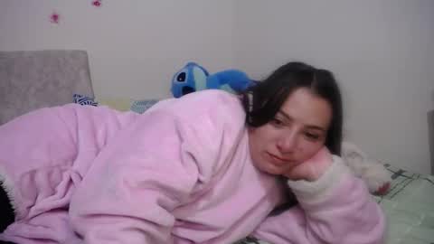 Pearl online show from 02/12/26, 04:18