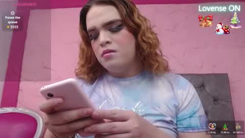 Snapshot of pearl_michelts chatting on 11/29/25, 12:30 michel online show from 11/29/25, 12:30