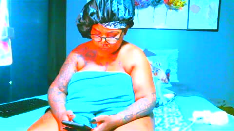 Pearl online show from 03/09/25, 01:25