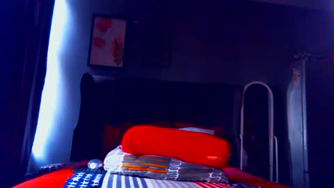 Pearl online show from 02/16/26, 05:58