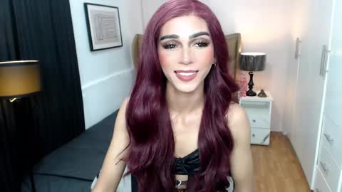 Pearl online show from 01/16/25, 02:09