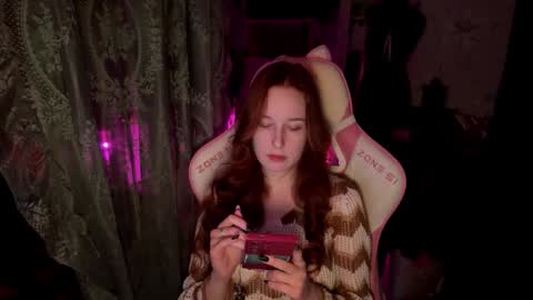 Snapshot of pearlprincess_ chatting on 03/13/26, 03:02 Adelina online show from 03/13/26, 03:02