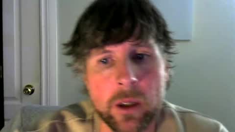 Snapshot of pecas90 chatting on 11/08/25, 01:17 pecas90 online show from 11/08/25, 01:17