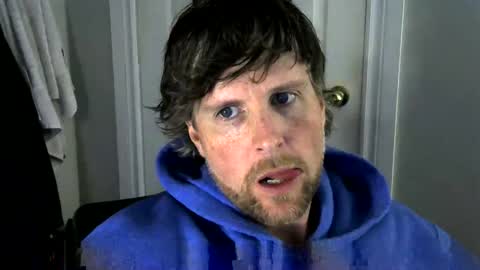 Snapshot of pecas90 chatting on 11/16/25, 11:21 pecas90 online show from 11/16/25, 11:21