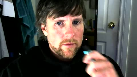 Snapshot of pecas90 chatting on 11/29/25, 02:47 pecas90 online show from 11/29/25, 02:47