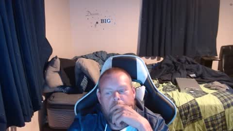 pecker40 online show from 01/08/25, 01:11