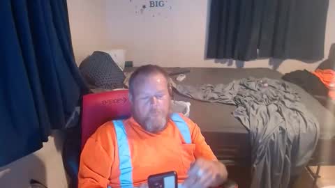 Snapshot of pecker40 chatting on 03/31/26, 12:34 pecker40 online show from 03/31/26, 12:34