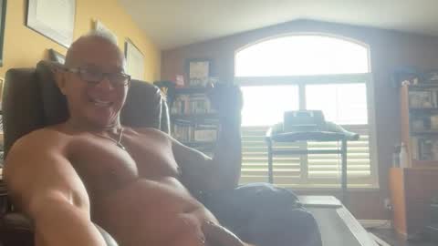 Snapshot of pecs1234 chatting on 02/10/26, 09:30 pecs1234 online show from 02/10/26, 09:30