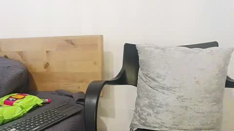 Snapshot of pecsblack888 chatting on 03/04/25, 07:11 pecsblack888 online show from 03/04/25, 07:11