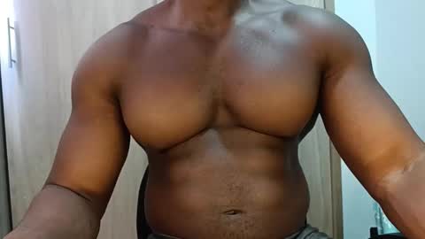 Snapshot of pecsblack888 chatting on 10/19/25, 07:03 pecsblack888 online show from 10/19/25, 07:03