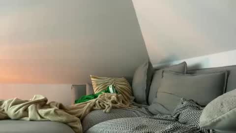 pedanios0711 online show from 01/10/26, 05:20