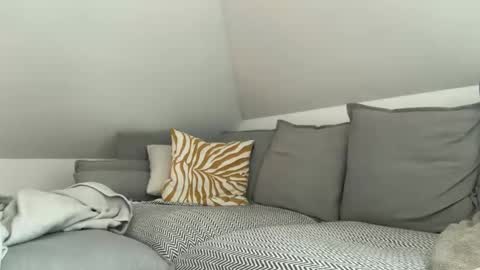 pedanios0711 online show from 03/24/26, 09:58