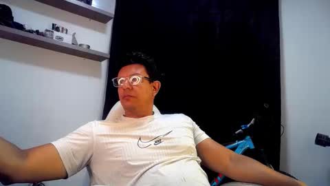 Snapshot of pedro_picapica chatting on 05/04/26, 01:56 Pedro online show from 05/04/26, 01:56