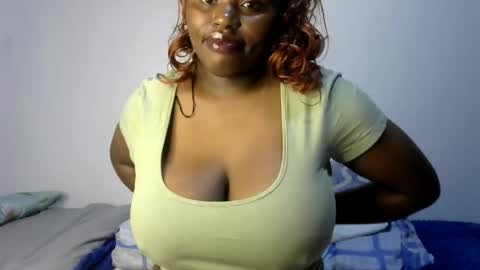 Snapshot of peekyshams chatting on 06/28/26, 07:03 peekyshams online show from 06/28/26, 07:03