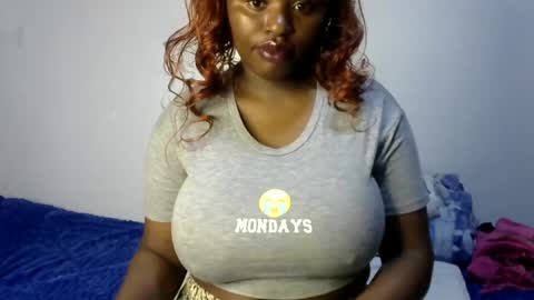 Snapshot of peekyshams chatting on 06/29/26, 06:41 peekyshams online show from 06/29/26, 06:41