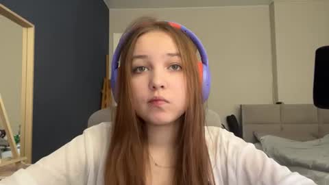 Luna Vale online show from 06/21/26, 12:08