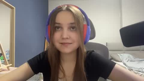 Luna Vale online show from 07/03/26, 07:42