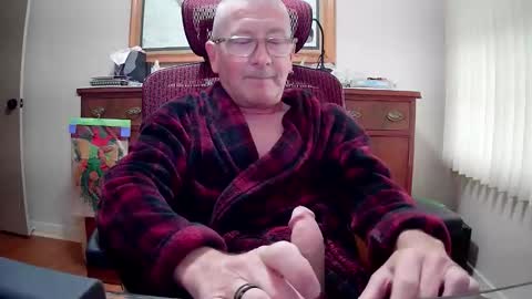 Snapshot of peepingmale chatting on 12/14/25, 01:16 peepingmale online show from 12/14/25, 01:16