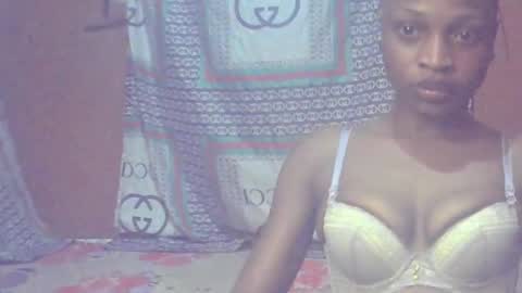 Lizzy online show from 01/18/26, 09:07