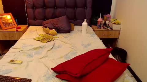 Peiton  online show from 02/25/25, 01:09