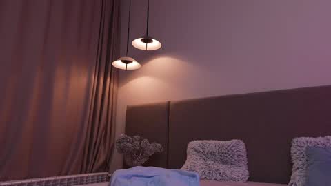 Pelagy Show time 2-10 pm Dubai time zone online show from 02/03/26, 02:22