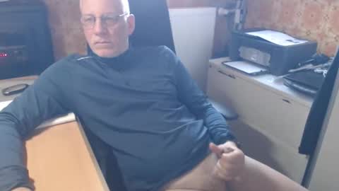 Pemue65 online show from 03/23/26, 07:23