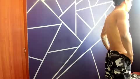 Pendragom online show from 01/12/25, 03:25