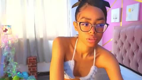 Snapshot of peneelopeecute chatting on 01/12/26, 08:25 peneelopeecute online show from 01/12/26, 08:25