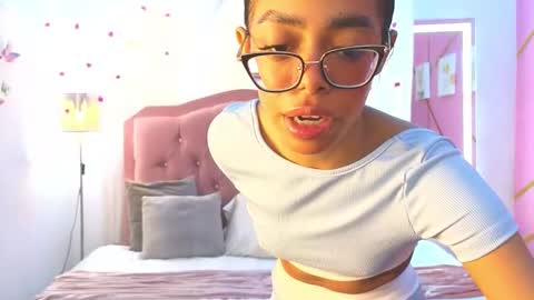 Snapshot of peneelopeecute chatting on 02/04/26, 09:20 peneelopeecute online show from 02/04/26, 09:20