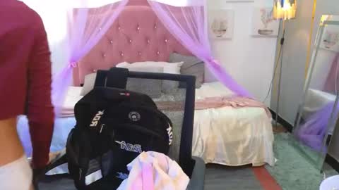 Snapshot of peneelopeecute chatting on 02/18/26, 06:26 peneelopeecute online show from 02/18/26, 06:26