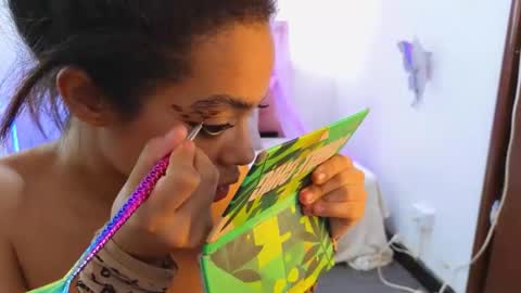 Snapshot of peneelopeecute chatting on 04/15/26, 08:42 peneelopeecute online show from 04/15/26, 08:42